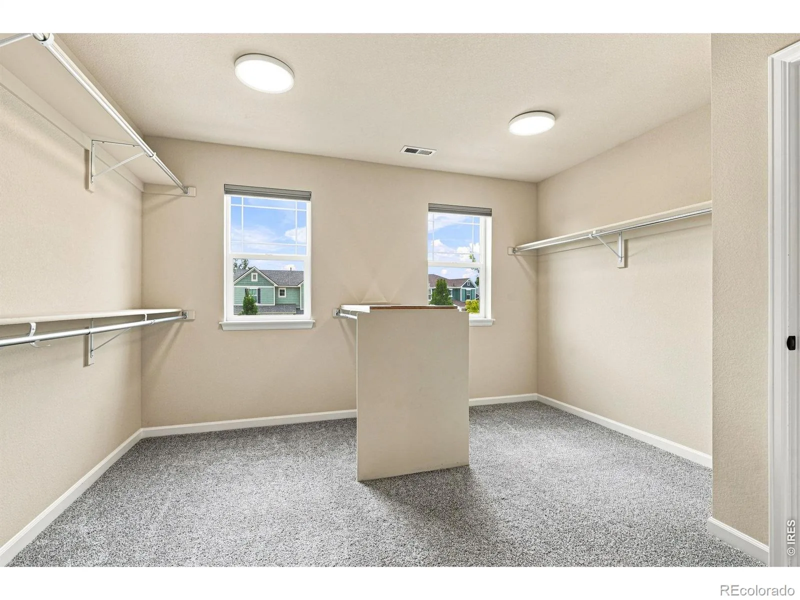 5101 Eagan Circle Longmont CO 80503 | MLS #RECIR1066319 08122026224818 1600 31