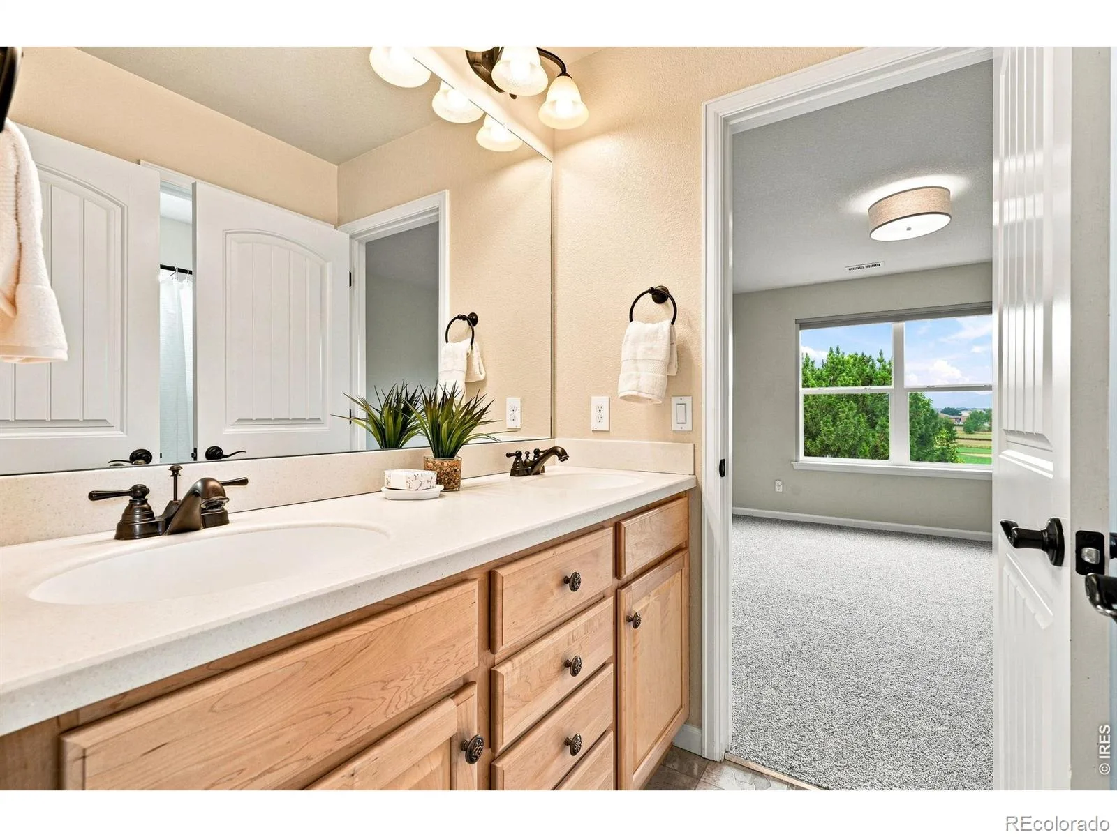 5101 Eagan Circle Longmont CO 80503 | MLS #RECIR1066319 08122026224818 1600 34