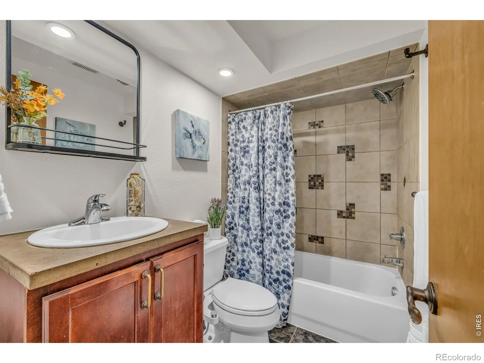 20 S Logan Street #102 Denver CO 80209 | MLS #RECIR1066327 08212026185040 1600 12