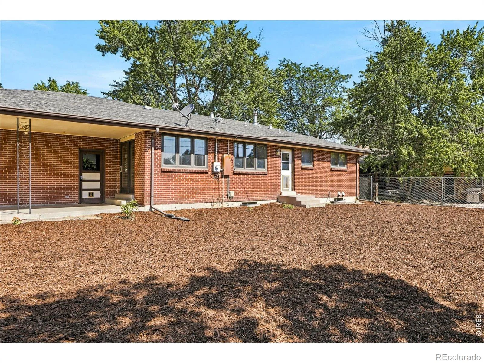 1348 S Drexel Way Lakewood CO 80232 | MLS #RECIR1066332 08132026001627 1600 29