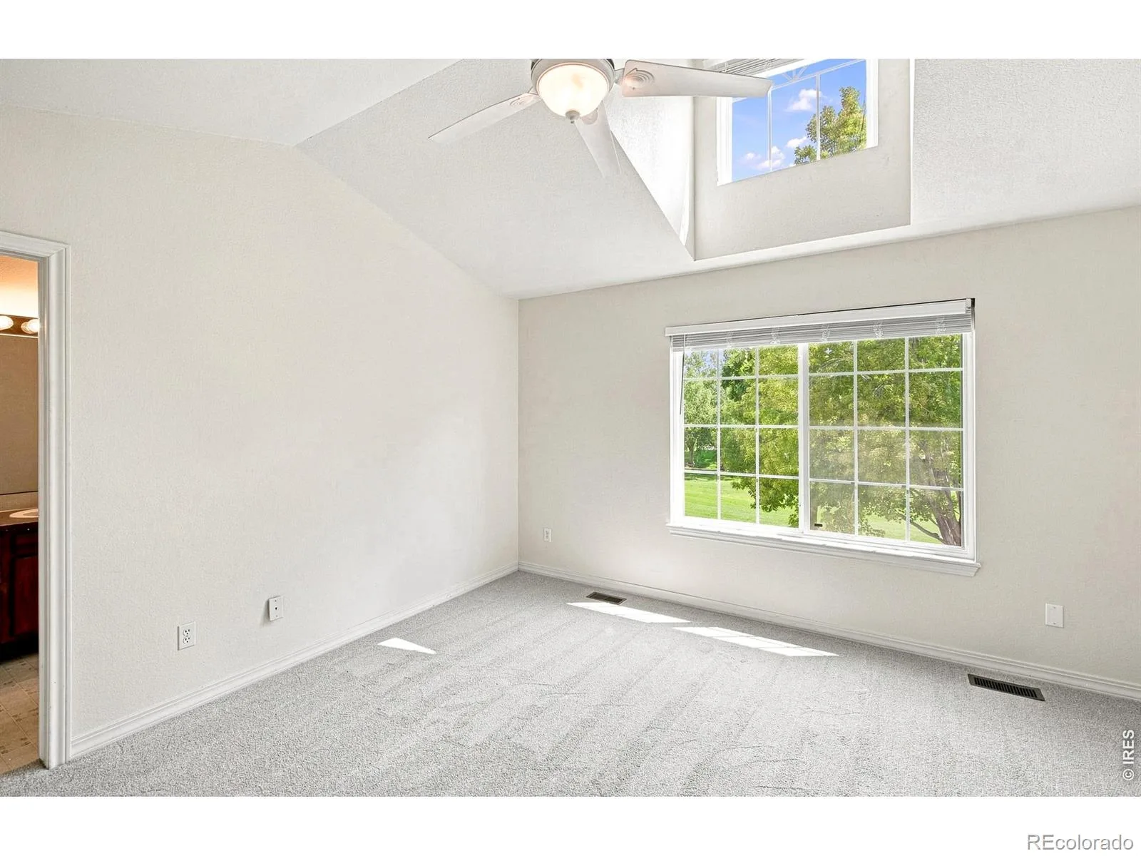 510 N Parkside Drive #E Longmont CO 80501 | MLS #RECIR1066336 08132026015518 1600 16