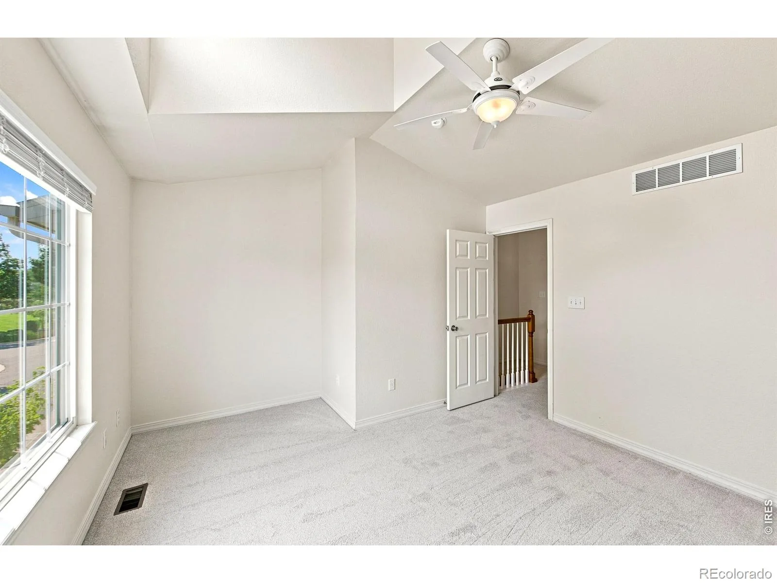 510 N Parkside Drive #E Longmont CO 80501 | MLS #RECIR1066336 08132026015518 1600 18