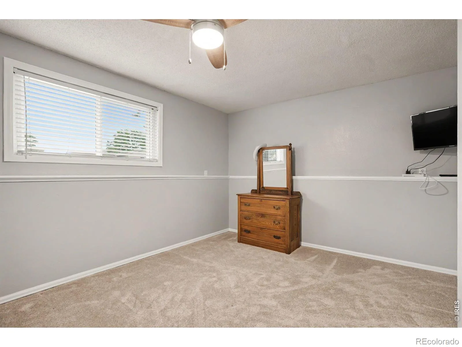 2113 Bowen Street Longmont CO 80501 | MLS #RECIR1066356 08132026151059 1600 18