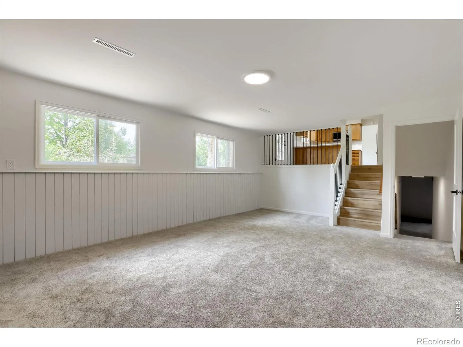 2305 Lake Park Drive Longmont CO 80503 | MLS #RECIR1066454 08142026023421 1600 18
