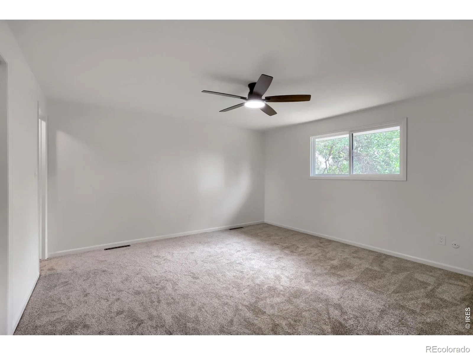 2305 Lake Park Drive Longmont CO 80503 | MLS #RECIR1066454 08142026023421 1600 22