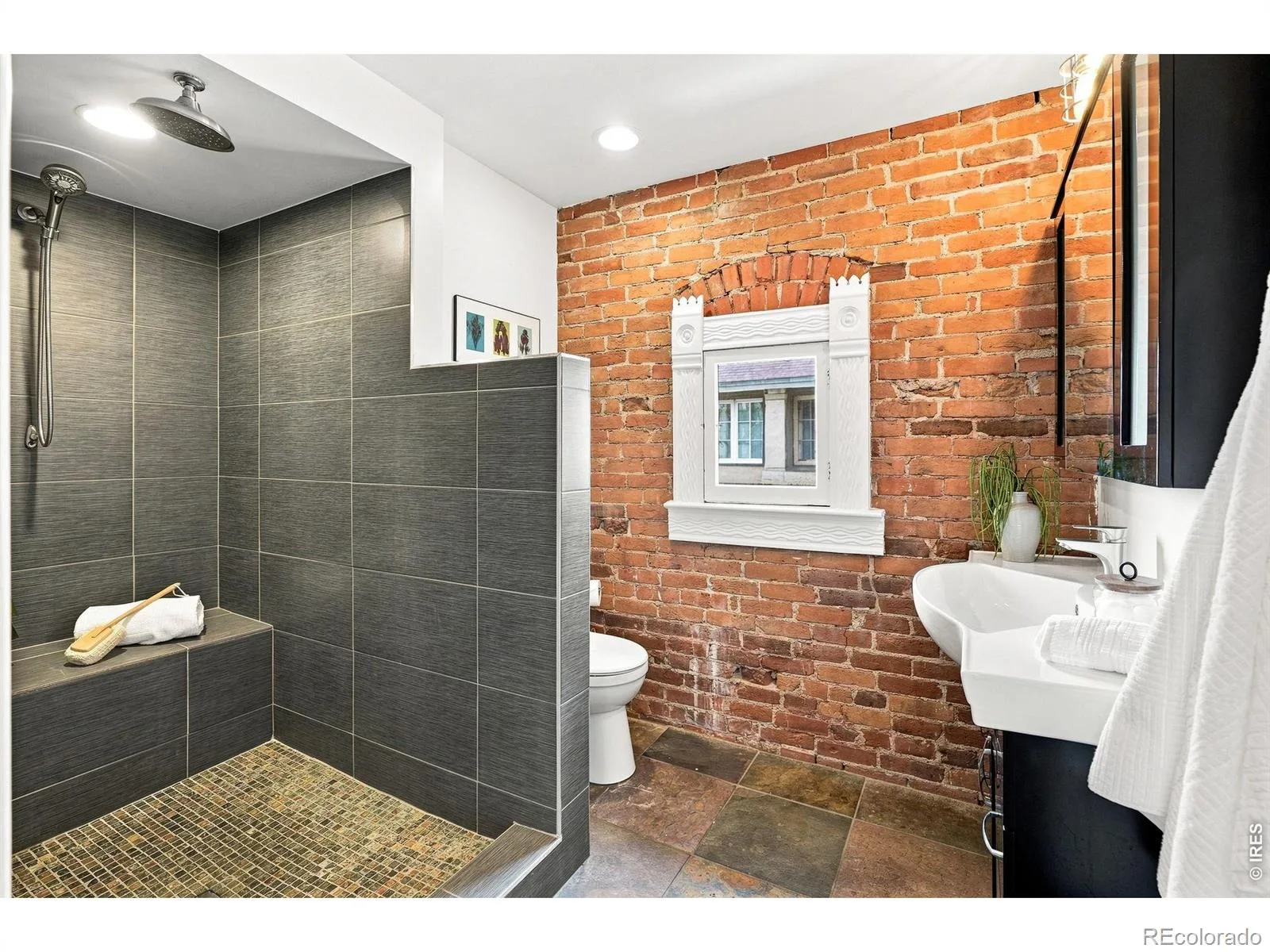 3319 E 14th Avenue Denver CO 80206 | MLS #RECIR1066464 08142026063154 1600 25