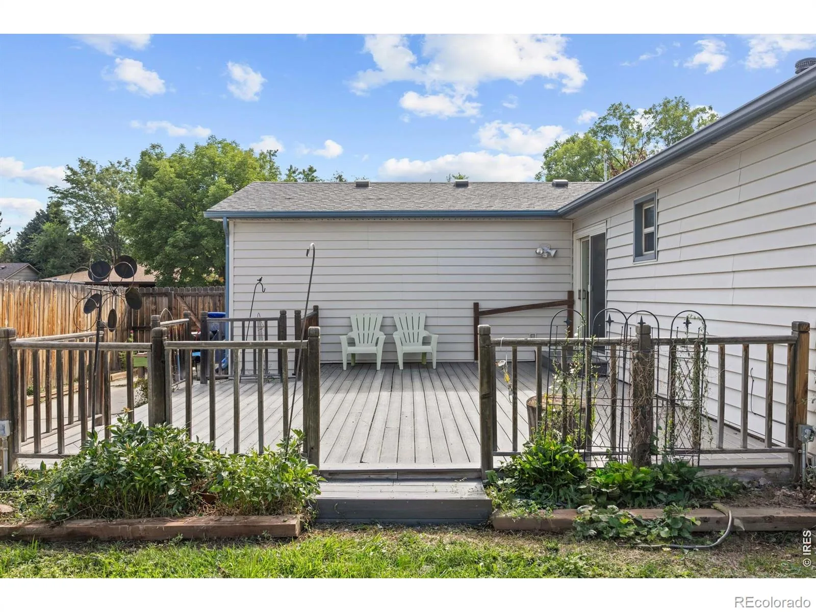 1685 Geneva Circle Longmont CO 80503 | MLS #RECIR1066475 08142026154121 1600 25
