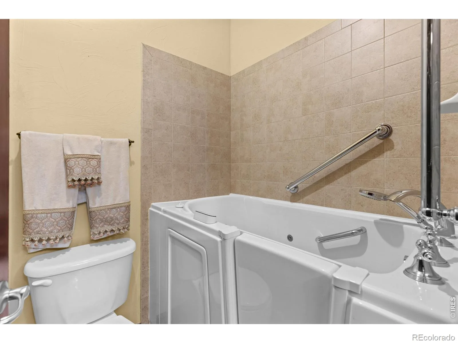 8703 Wild Horse Way Frederick CO 80504 | MLS #RECIR1066570 08162026054527 1600 20