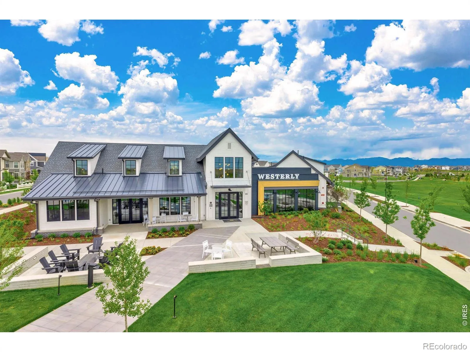 1792 Willow Drive Erie CO 80516 | MLS #RECIR1066586 08292026005627 1600 38