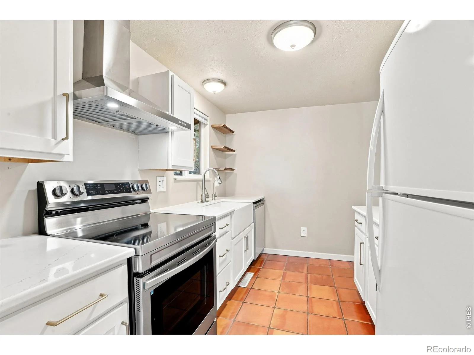 942 Granite Court Longmont CO 80504 | MLS #RECIR1066608 08192026163741 1600 10