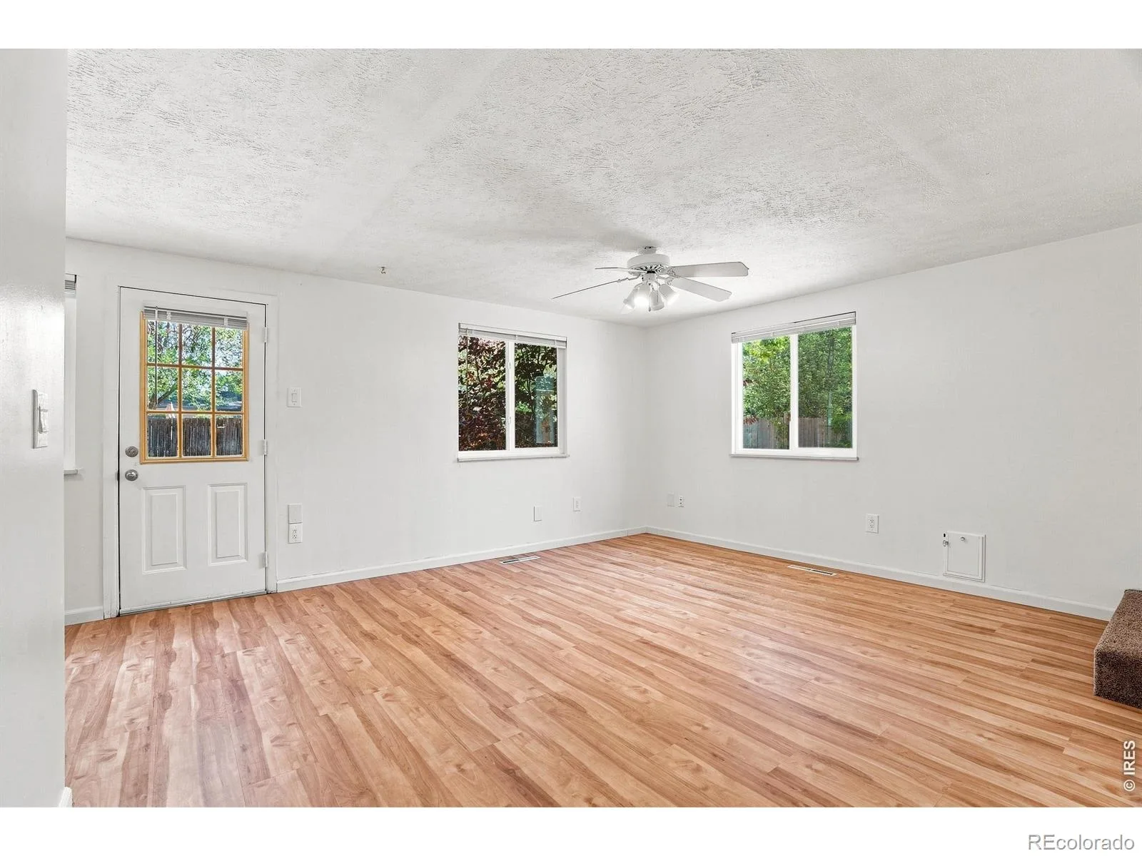 942 Granite Court Longmont CO 80504 | MLS #RECIR1066608 08192026163741 1600 15