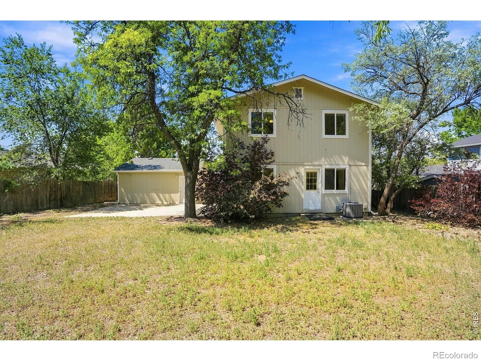 942 Granite Court Longmont CO 80504 | MLS #RECIR1066608 08192026163741 1600 2