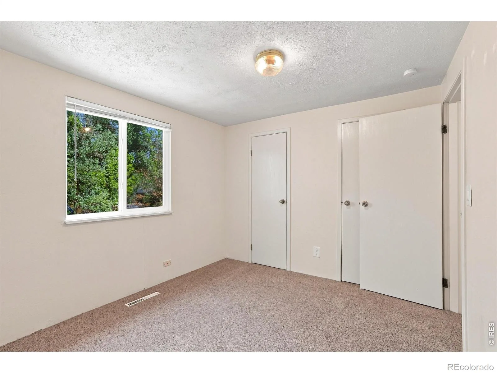 942 Granite Court Longmont CO 80504 | MLS #RECIR1066608 08192026163741 1600 26
