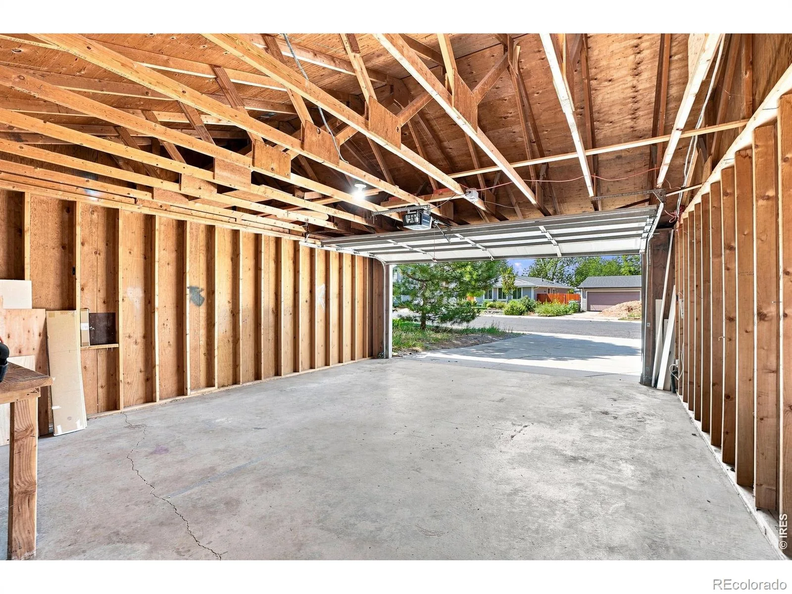 942 Granite Court Longmont CO 80504 | MLS #RECIR1066608 08192026163741 1600 34