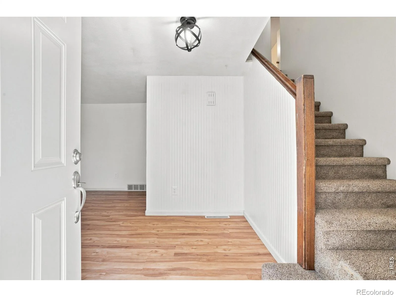 942 Granite Court Longmont CO 80504 | MLS #RECIR1066608 08192026163741 1600 41
