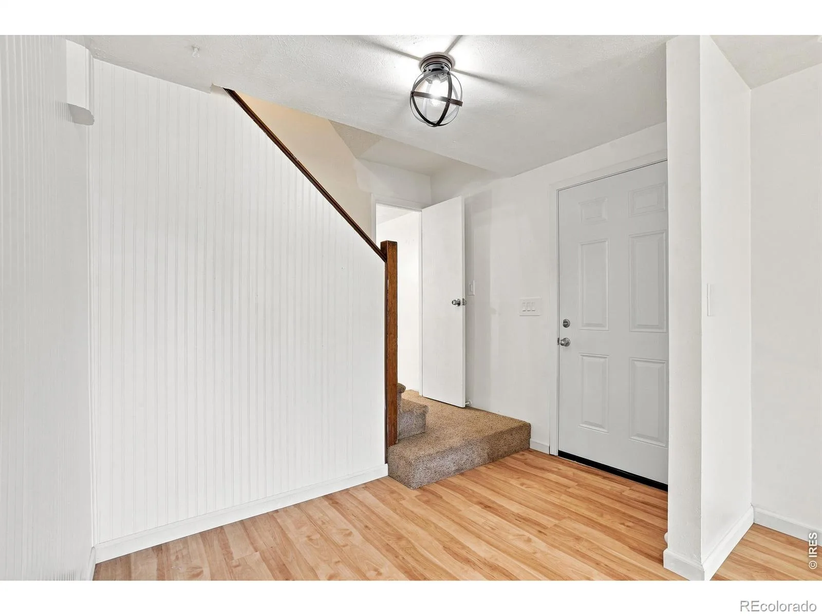 942 Granite Court Longmont CO 80504 | MLS #RECIR1066608 08192026163741 1600 42