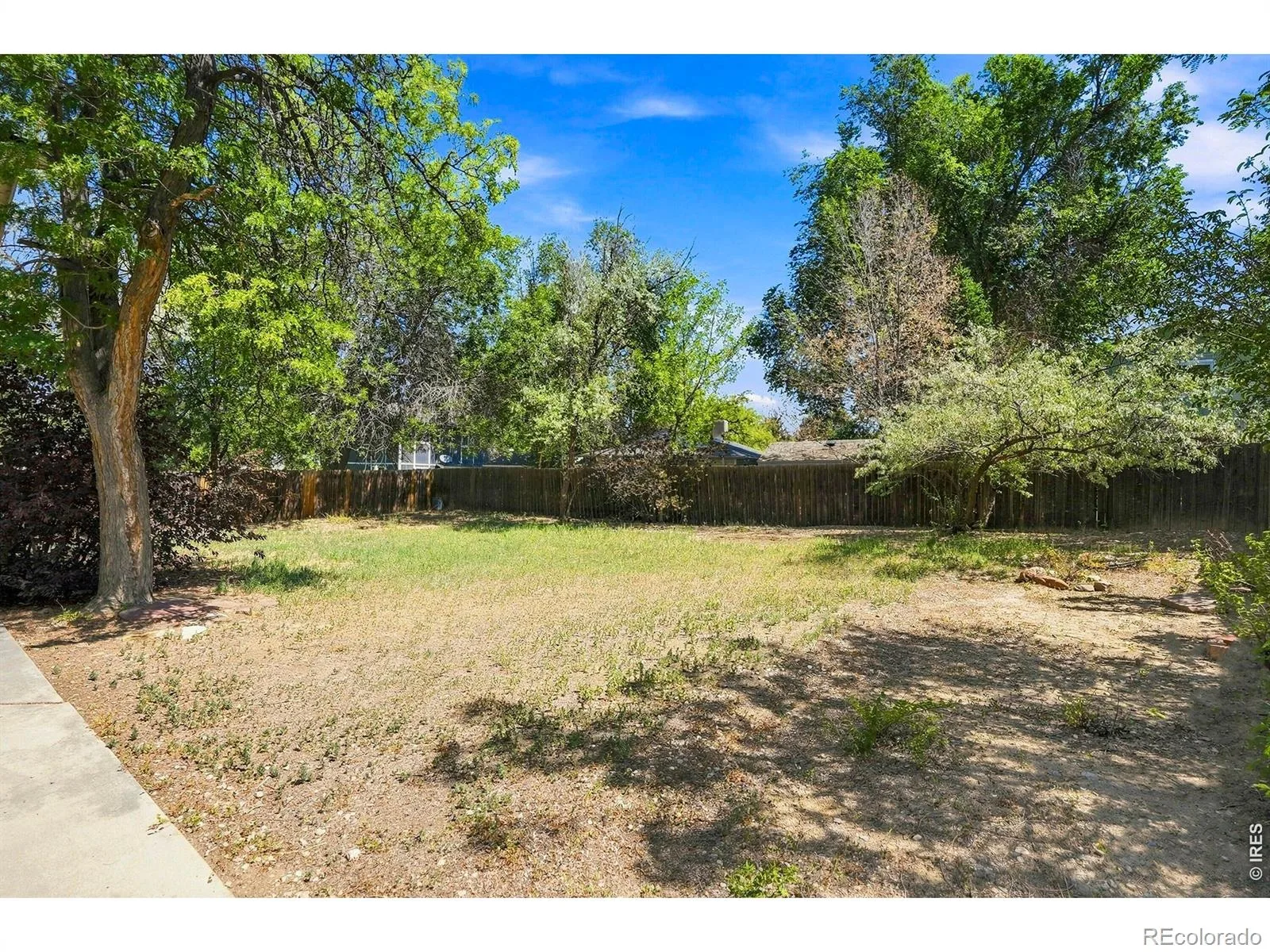 942 Granite Court Longmont CO 80504 | MLS #RECIR1066608 08192026163741 1600 45
