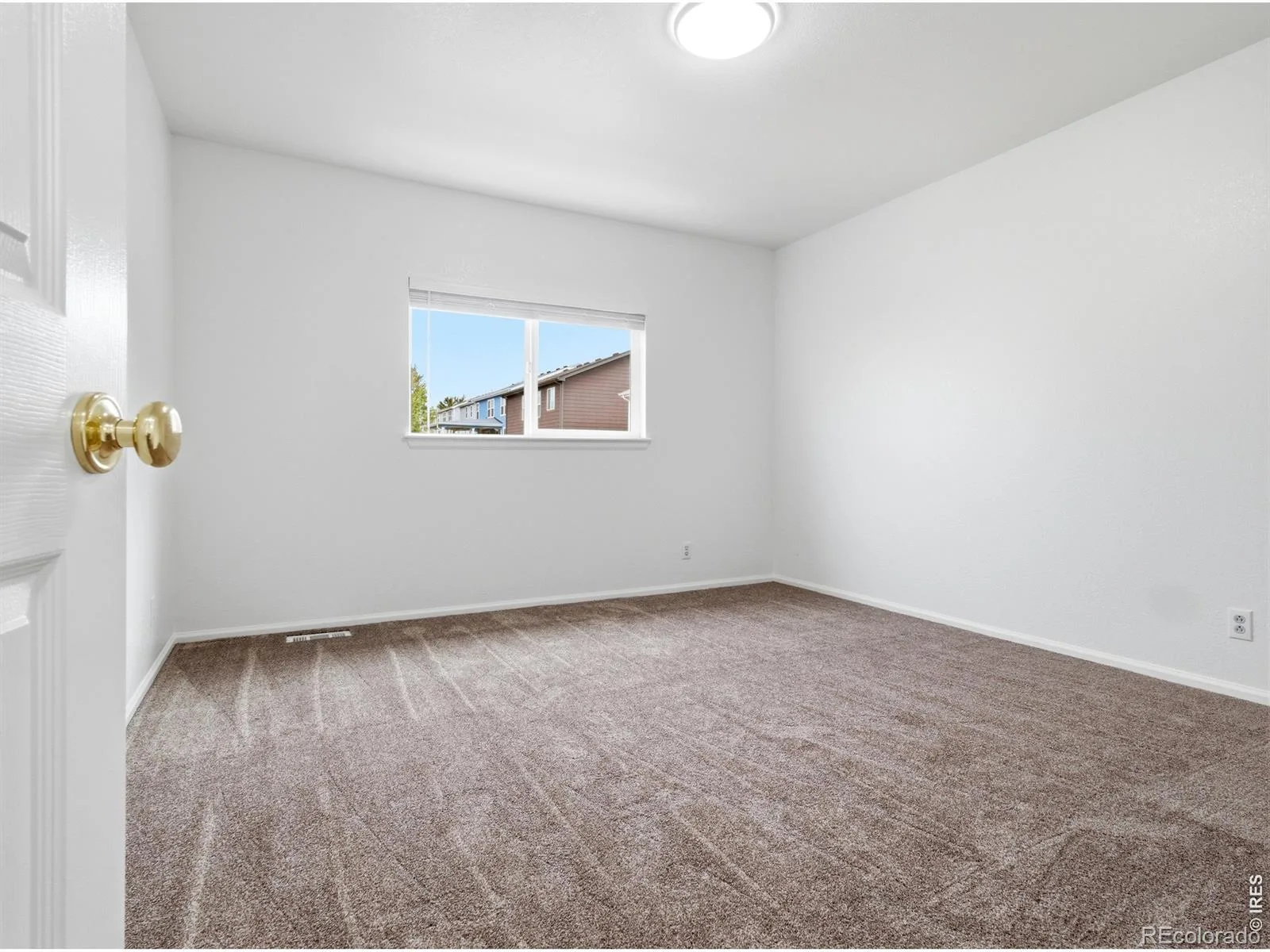 6375 E 139th Avenue Thornton CO 80602 | MLS #RECIR1066612 08172026010607 1600 32