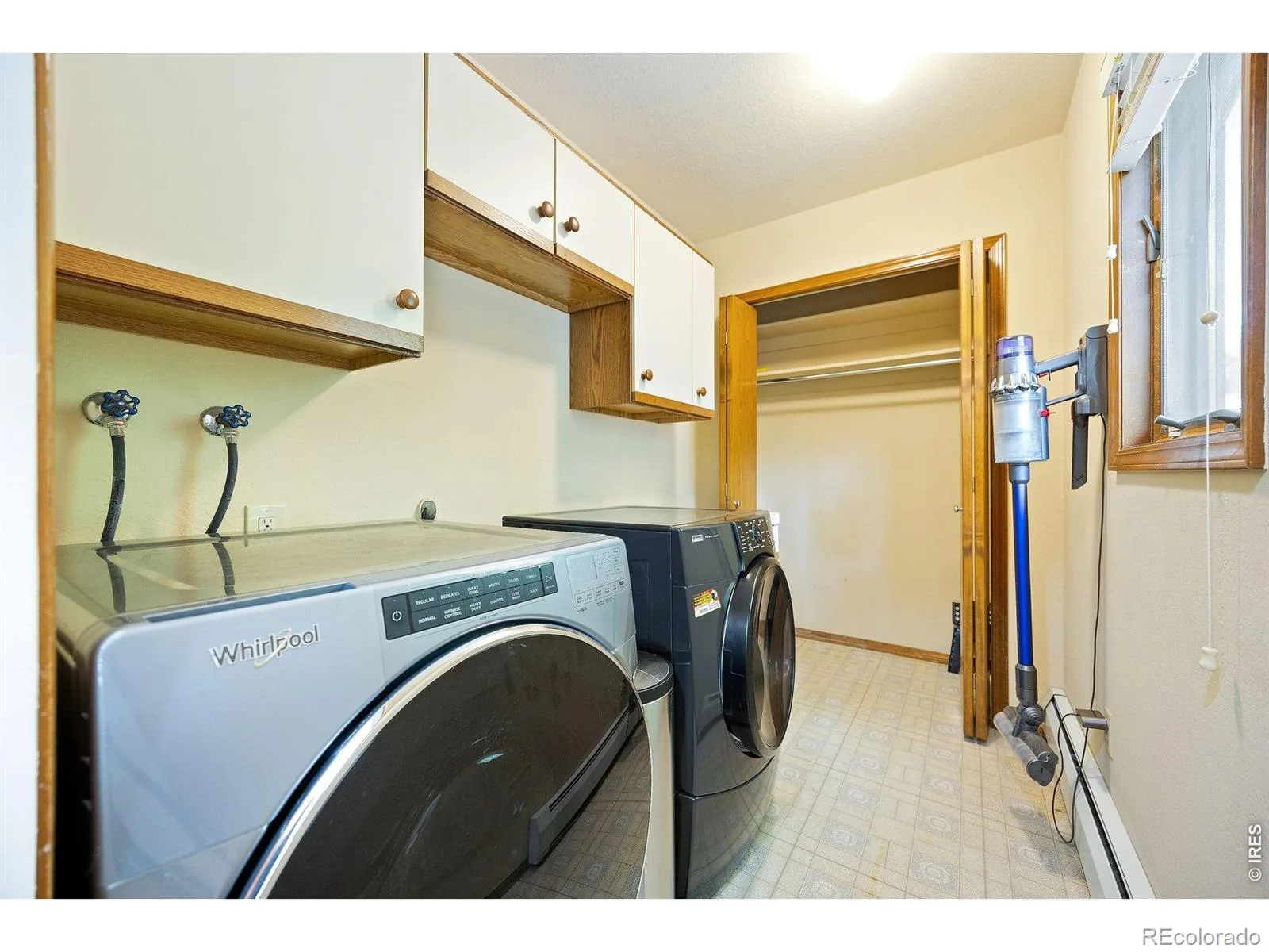 5411 S Manitou Road Littleton CO 80123 | MLS #RECIR1066623 08172026171657 1600 18