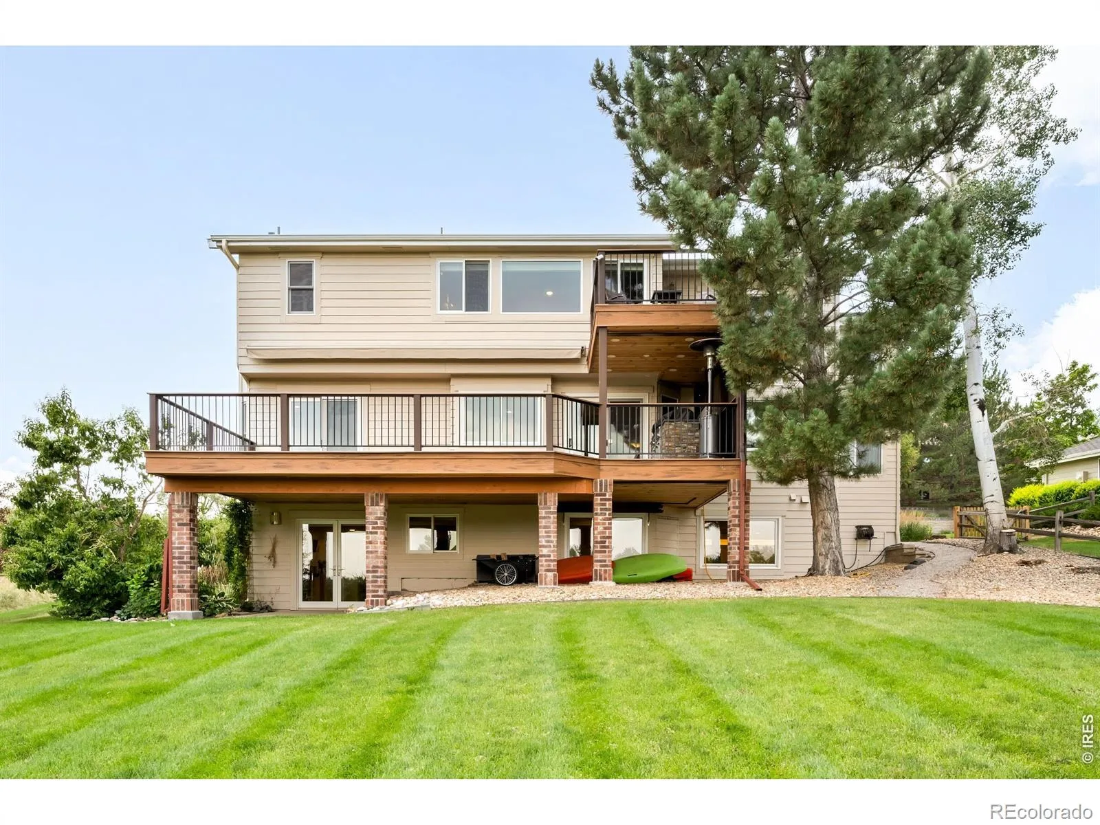 4381 Pebble Beach Drive Longmont CO 80503 | MLS #RECIR1066631 08172026190806 1600 42