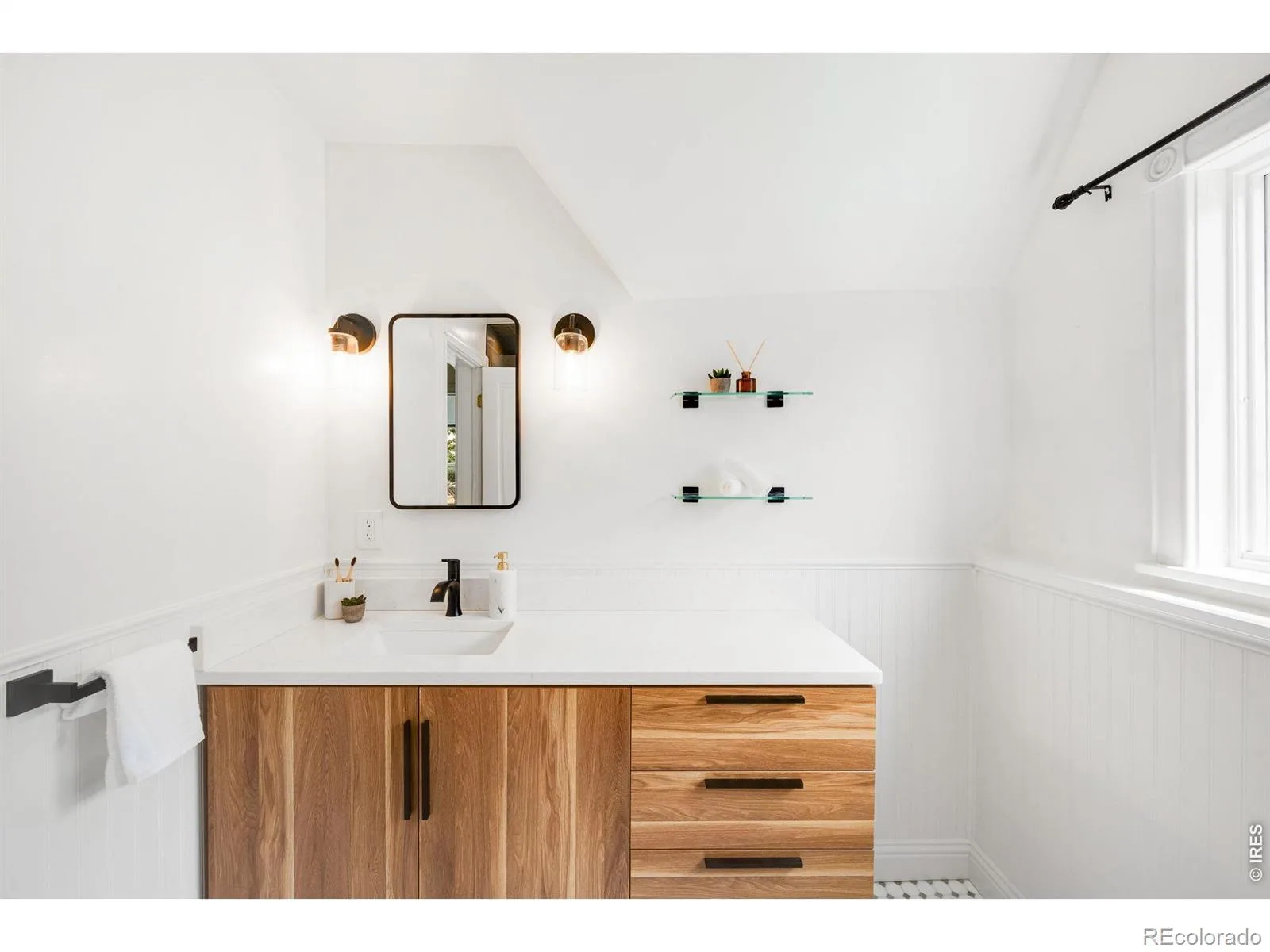 30 S Grant Street Denver CO 80209 | MLS #RECIR1066650 08172026231114 1600 8
