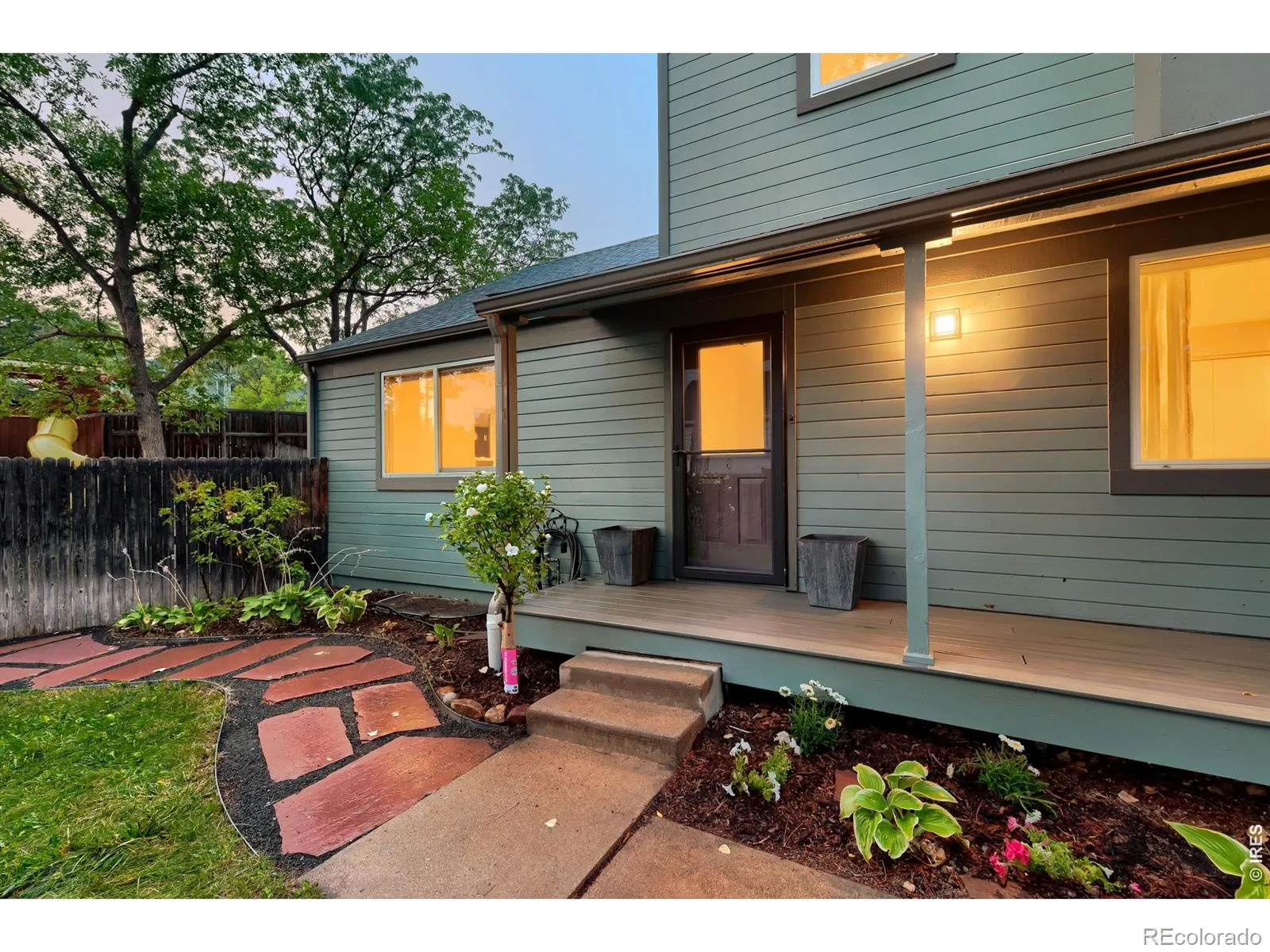 545 Catalpa Court Louisville CO 80027 | MLS #RECIR1066662 08202026003752 1600 2