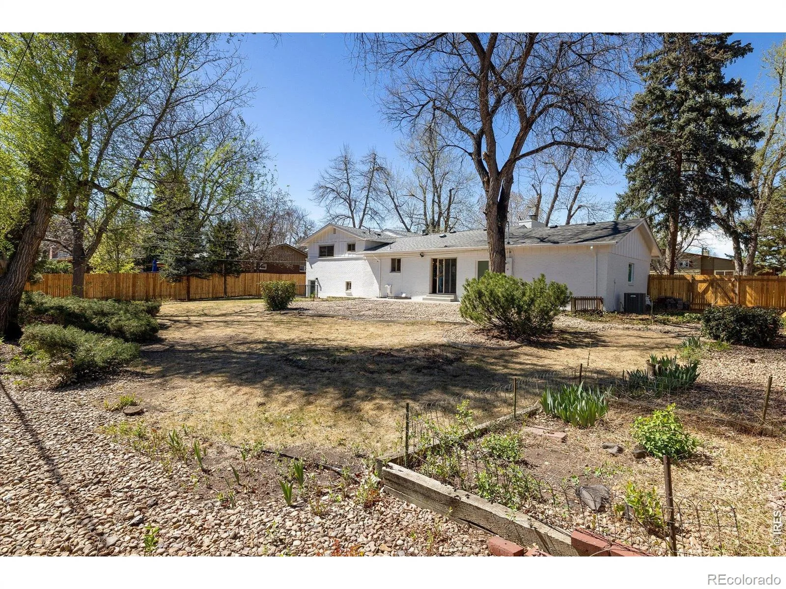 11820 W 30th Place Lakewood CO 80215 | MLS #RECIR1066667 08182026155438 1600 27