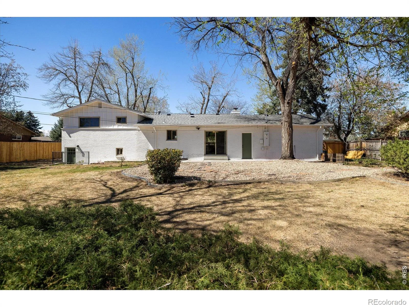 11820 W 30th Place Lakewood CO 80215 | MLS #RECIR1066667 08182026155438 1600 28