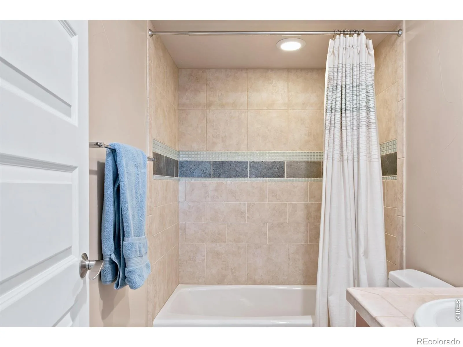 2018 Osceola Street Denver CO 80212 | MLS #RECIR1066766 08192026184751 1600 34