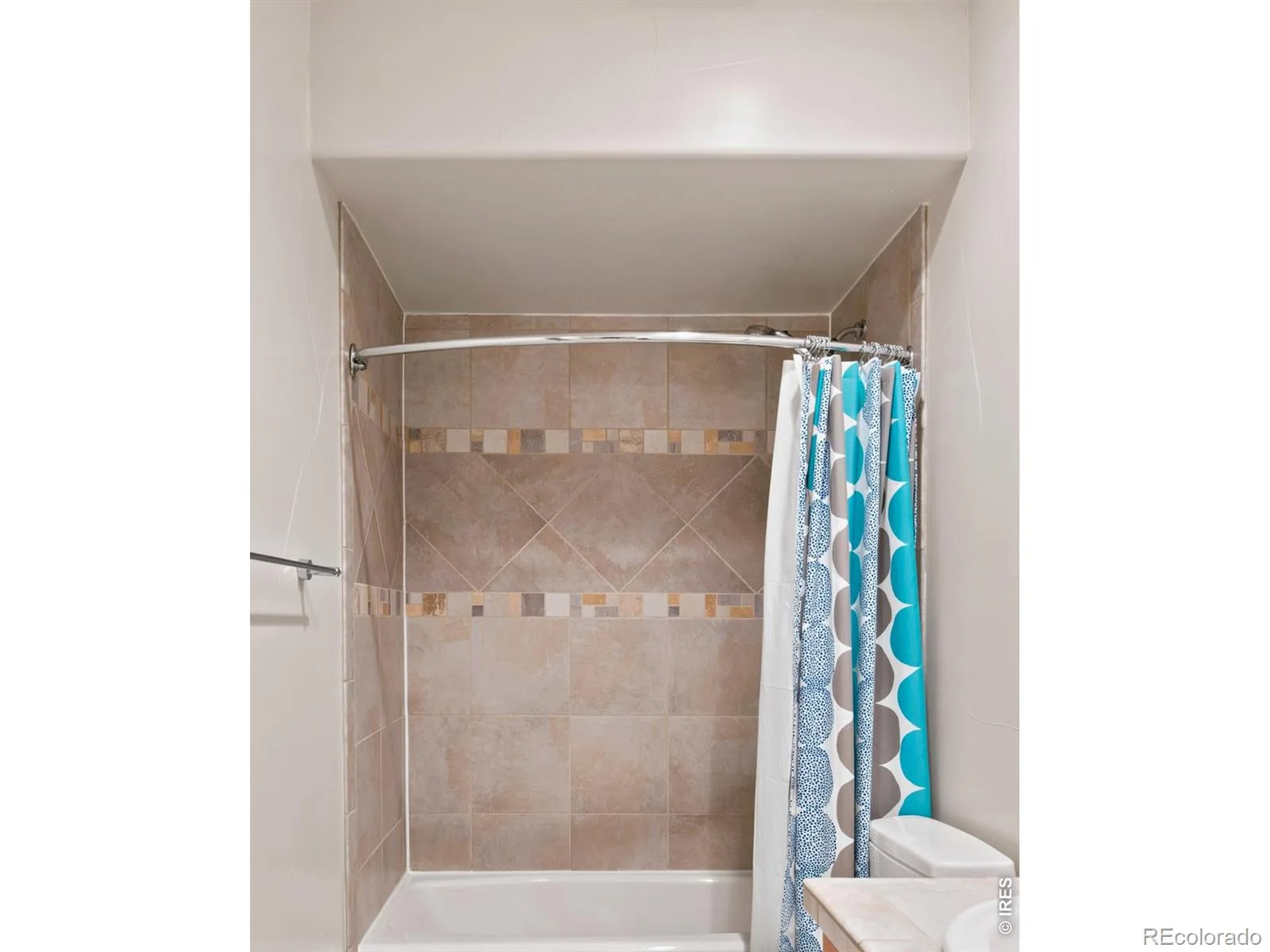 2018 Osceola Street Denver CO 80212 | MLS #RECIR1066766 08192026184751 1600 43