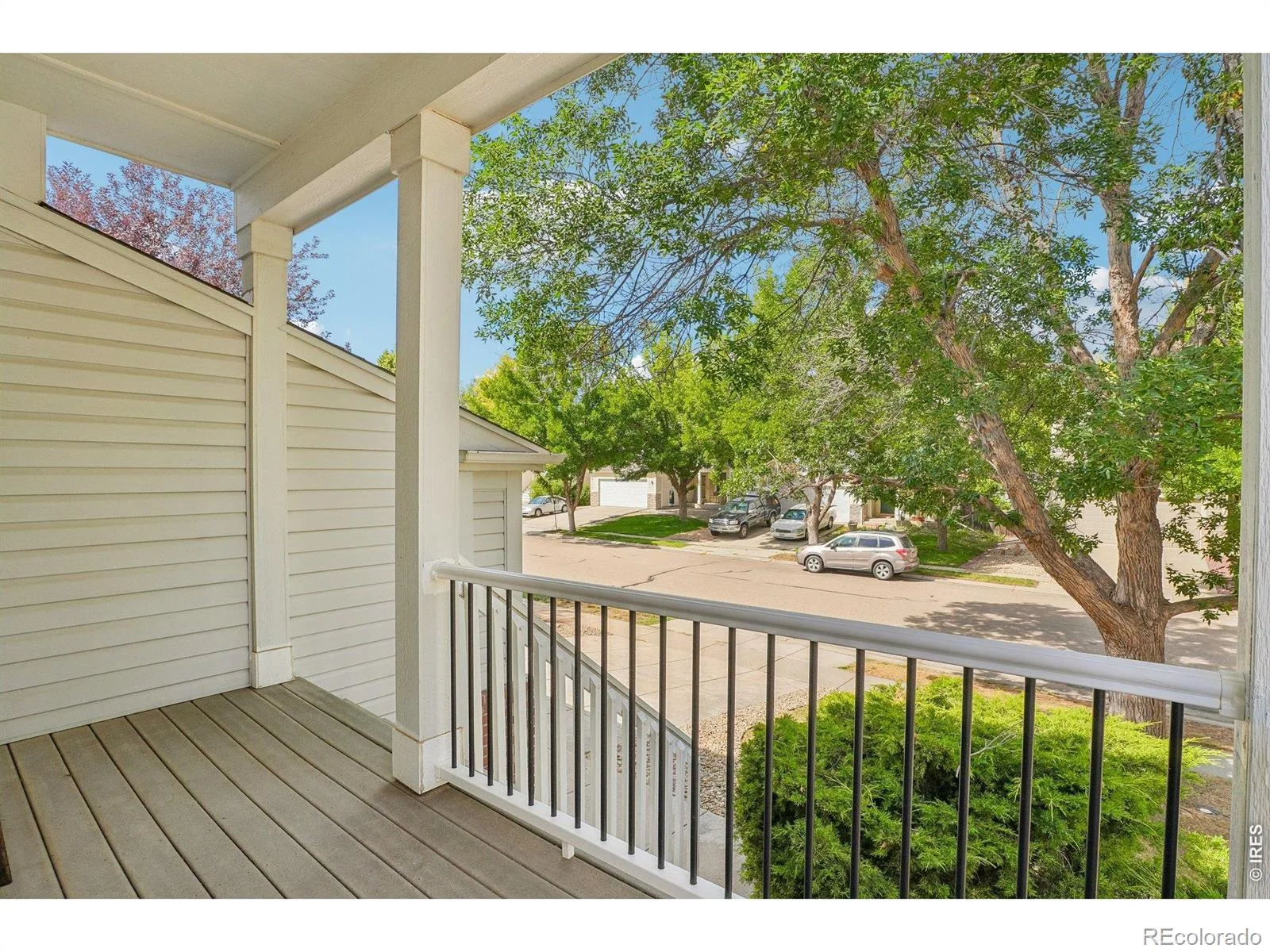 1818 Clover Creek Drive Longmont CO 80503 | MLS #RECIR1066789 08192026210720 1600 2