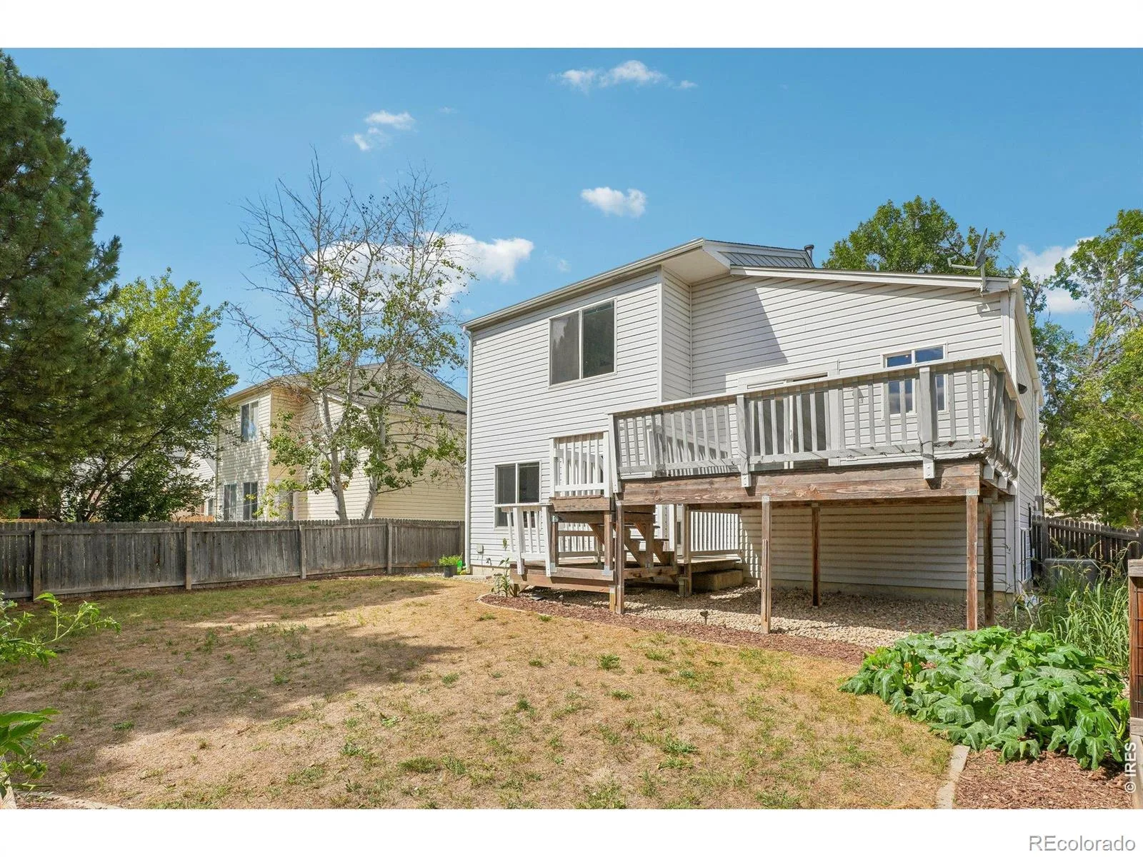 1818 Clover Creek Drive Longmont CO 80503 | MLS #RECIR1066789 08192026210720 1600 37