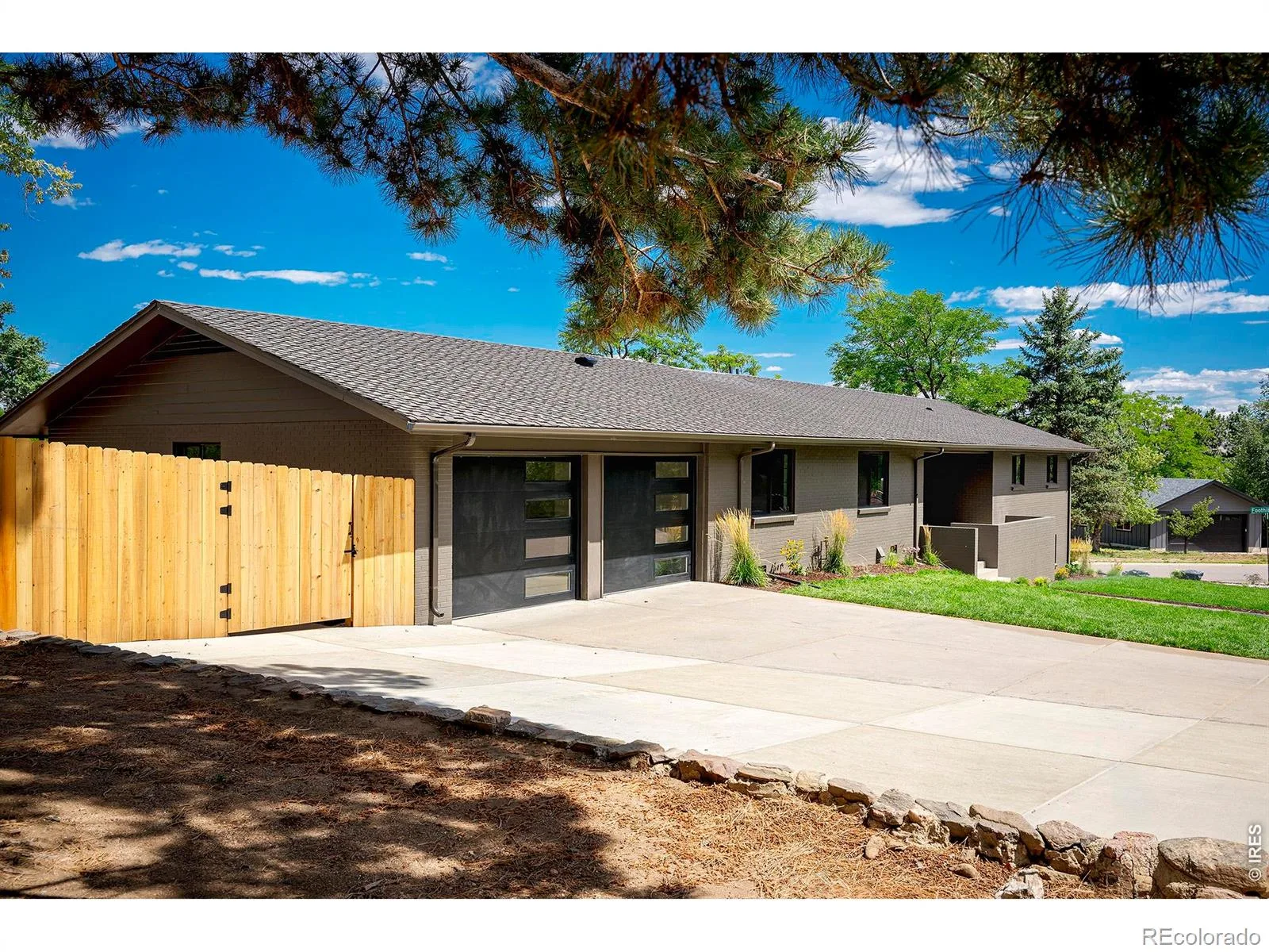 2061 Mt Zion Drive Golden CO 80401 | MLS #RECIR1066812 08202026011731 1600 47