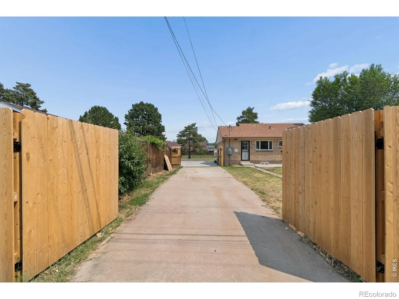 3340 E Martin Luther King Jr Boulevard Denver CO 80205 | MLS #REC3881299 08202026011726 1600 32