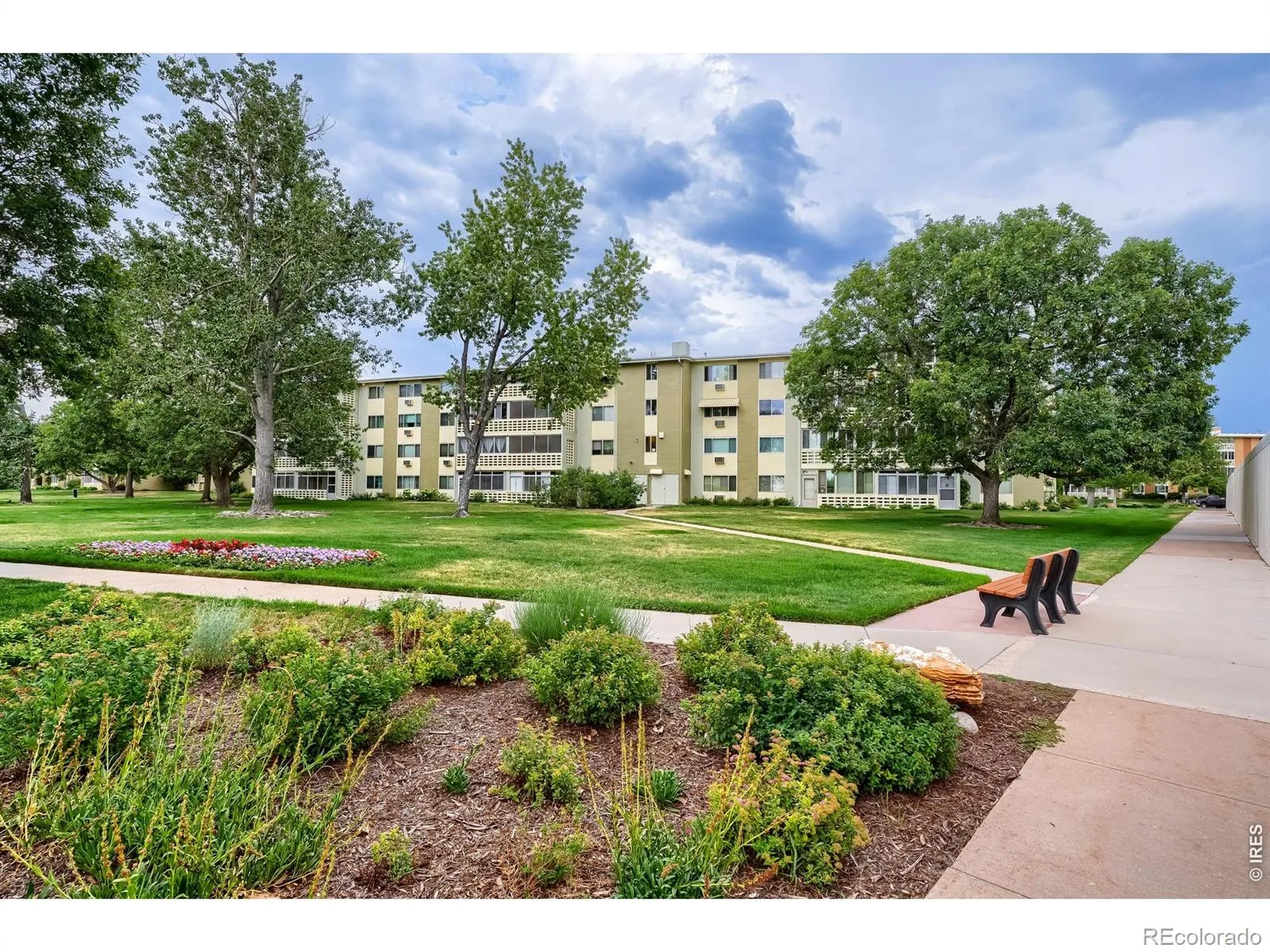 680 S Alton Way #1B #41 Denver CO 80247 | MLS #RECIR1066814 08202026014239 1600 11