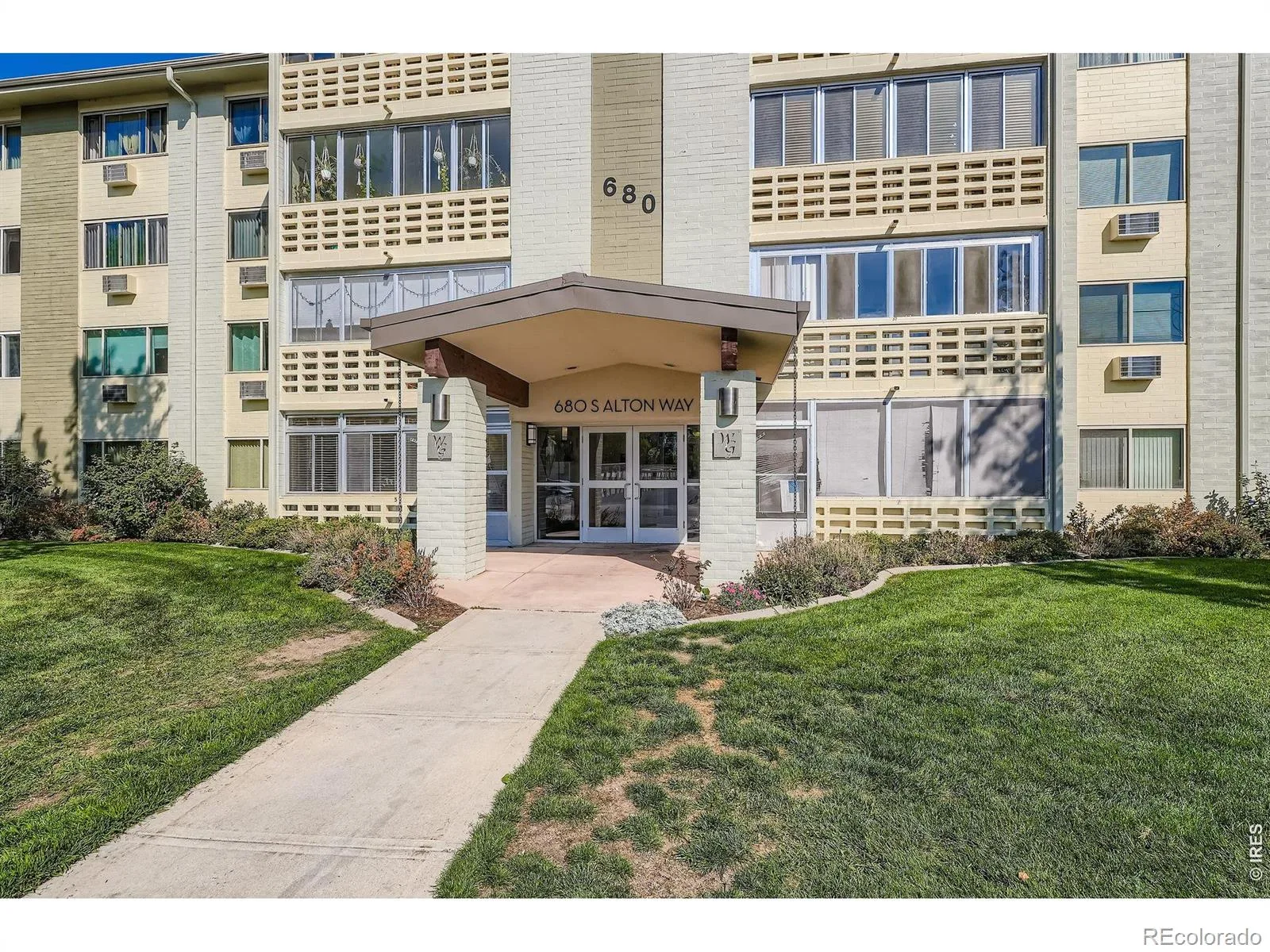 680 S Alton Way #1B #41 Denver CO 80247 | MLS #RECIR1066814 08202026014239 1600 18