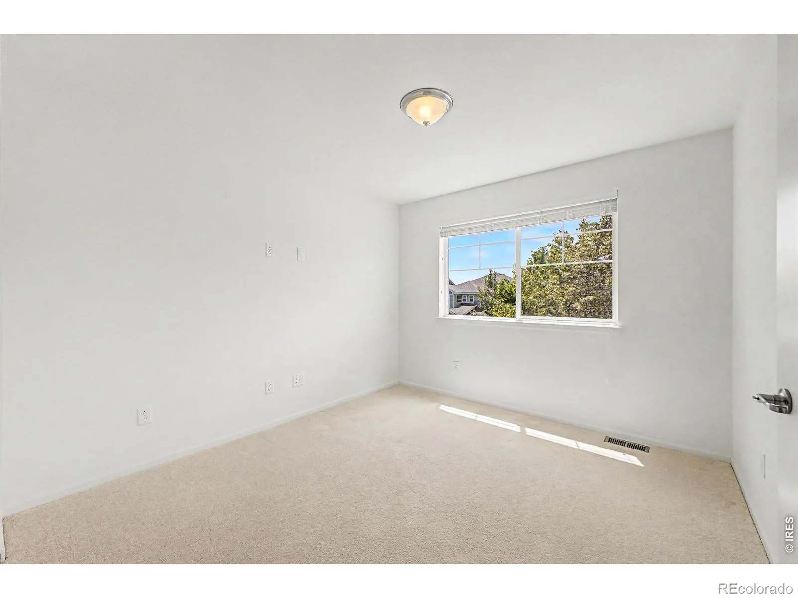 15263 W 49th Place Golden CO 80403 | MLS #RECIR1066841 08252026005811 1600 24