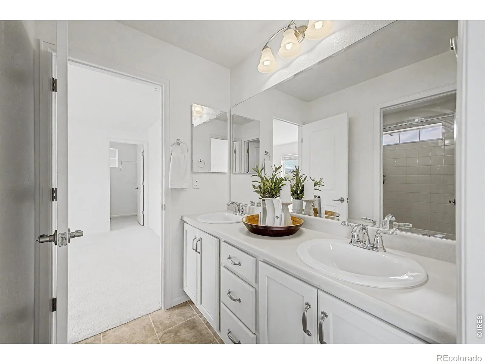 15263 W 49th Place Golden CO 80403 | MLS #RECIR1066841 08252026005811 1600 25