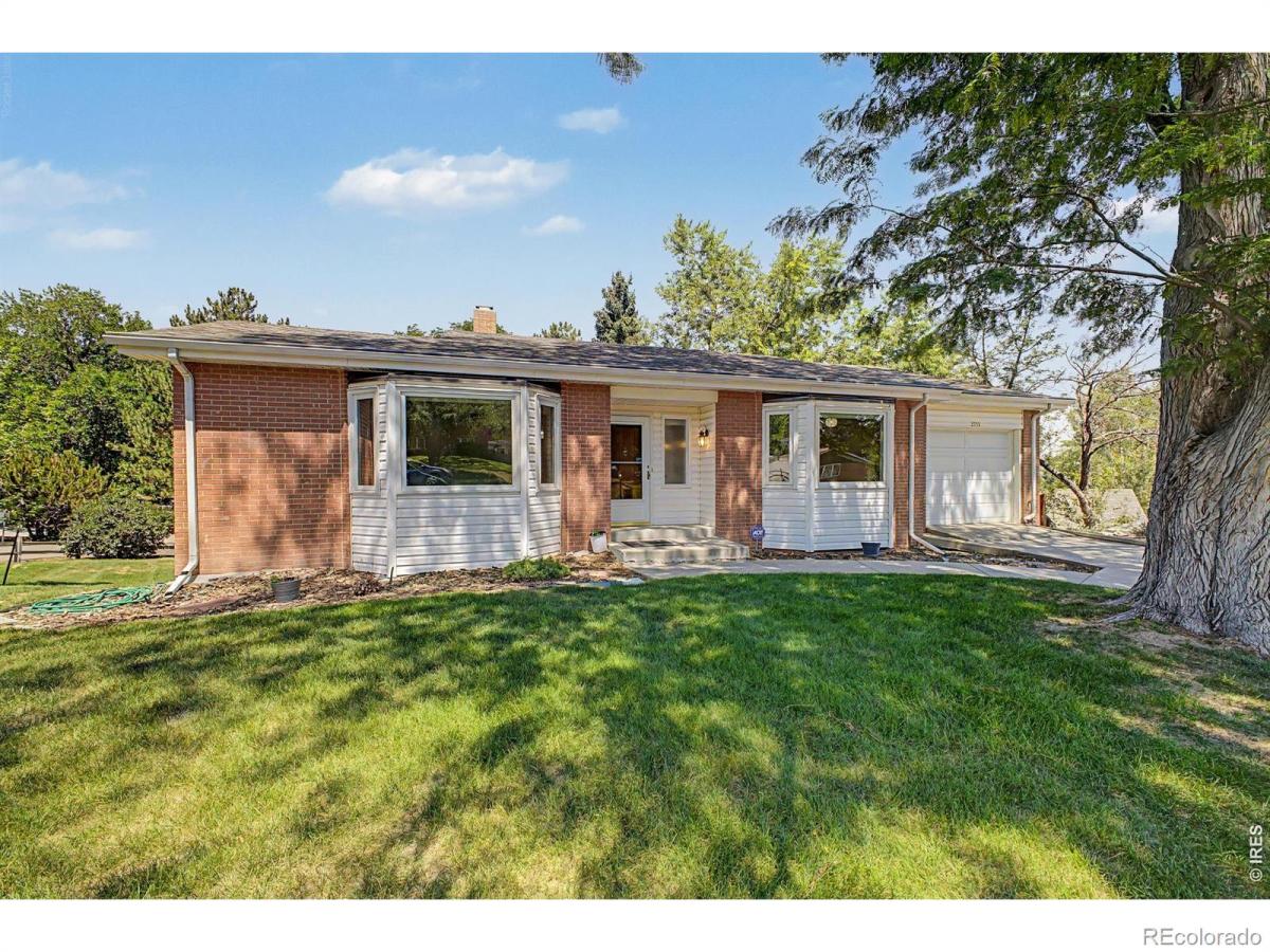 2555 Queen Street Lakewood CO 80215 | MLS #RECIR1066850 MLS #RECIR1066850 image #0