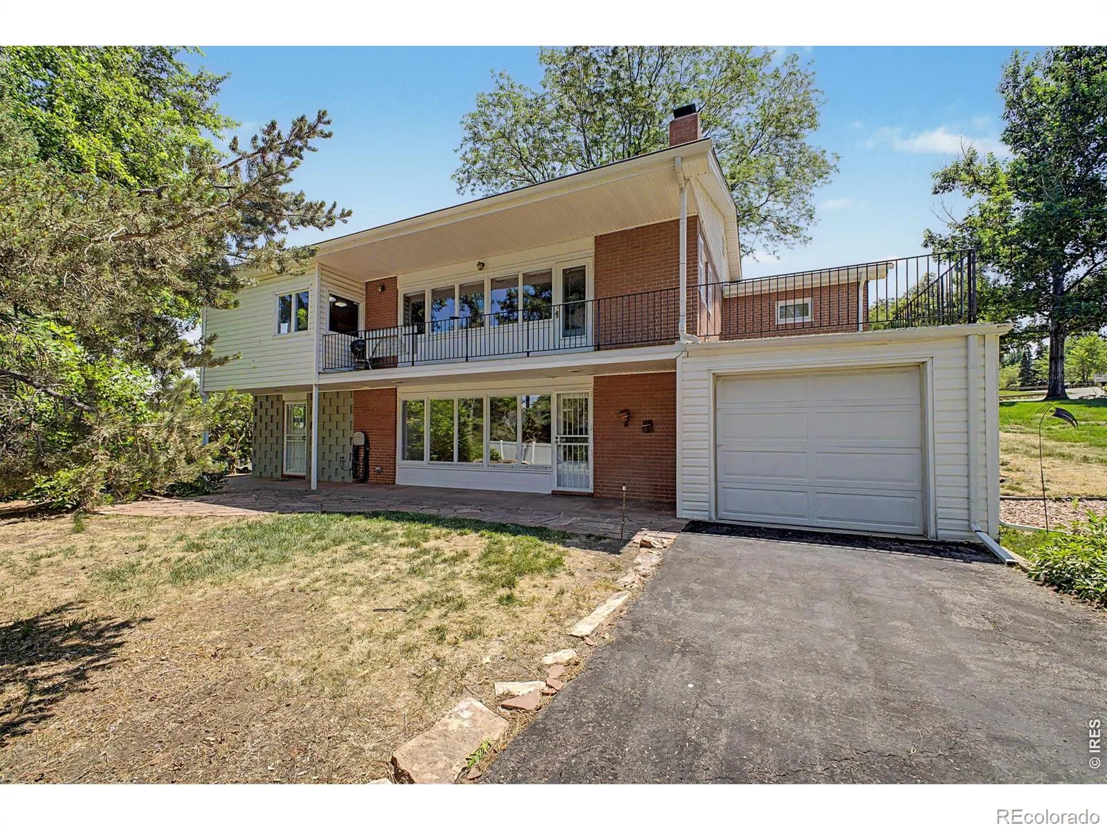 2555 Queen Street Lakewood CO 80215 | MLS #RECIR1066850 08202026180833 1600 30