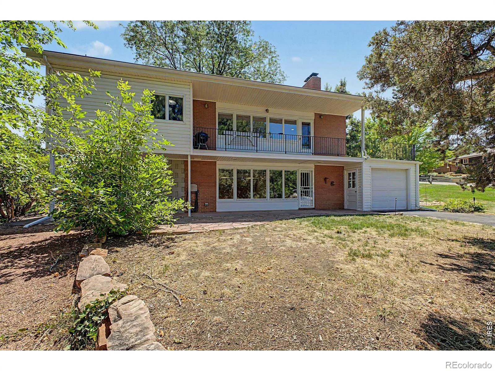 2555 Queen Street Lakewood CO 80215 | MLS #RECIR1066850 08202026180833 1600 31