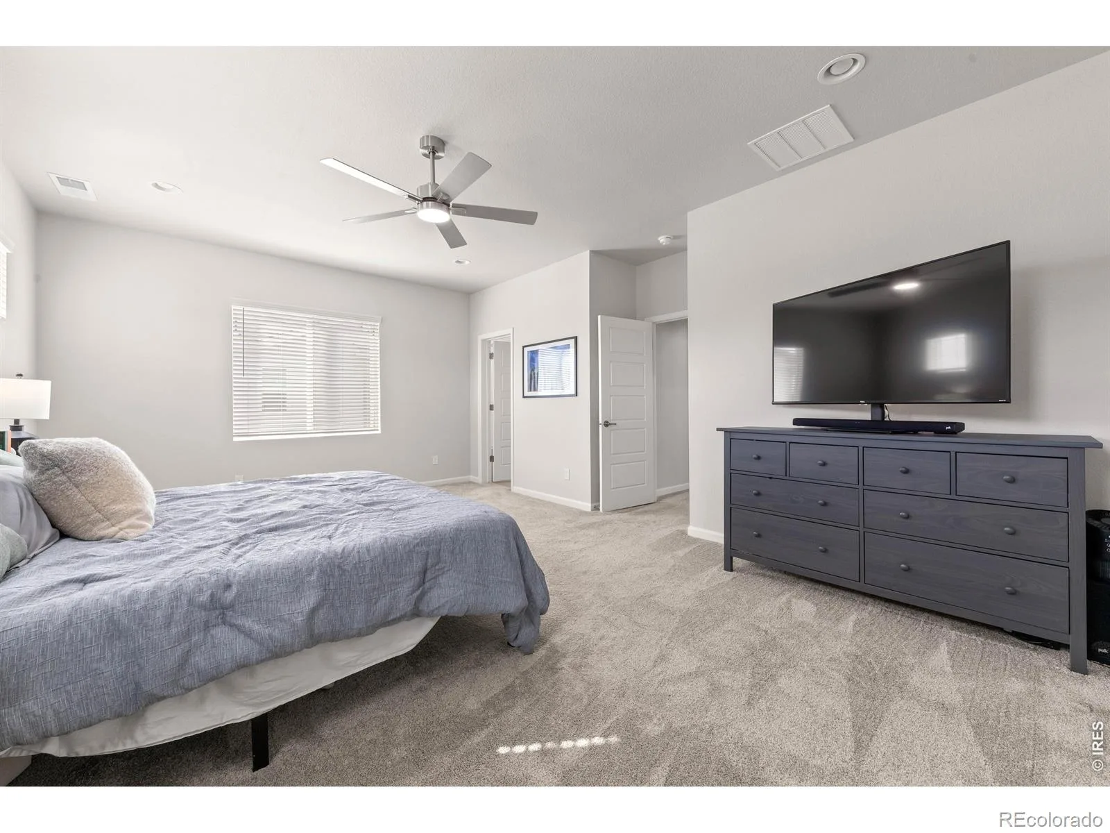 10622 Truckee Street Commerce City CO 80022 | MLS #RECIR1066860 08282026182801 1600 21