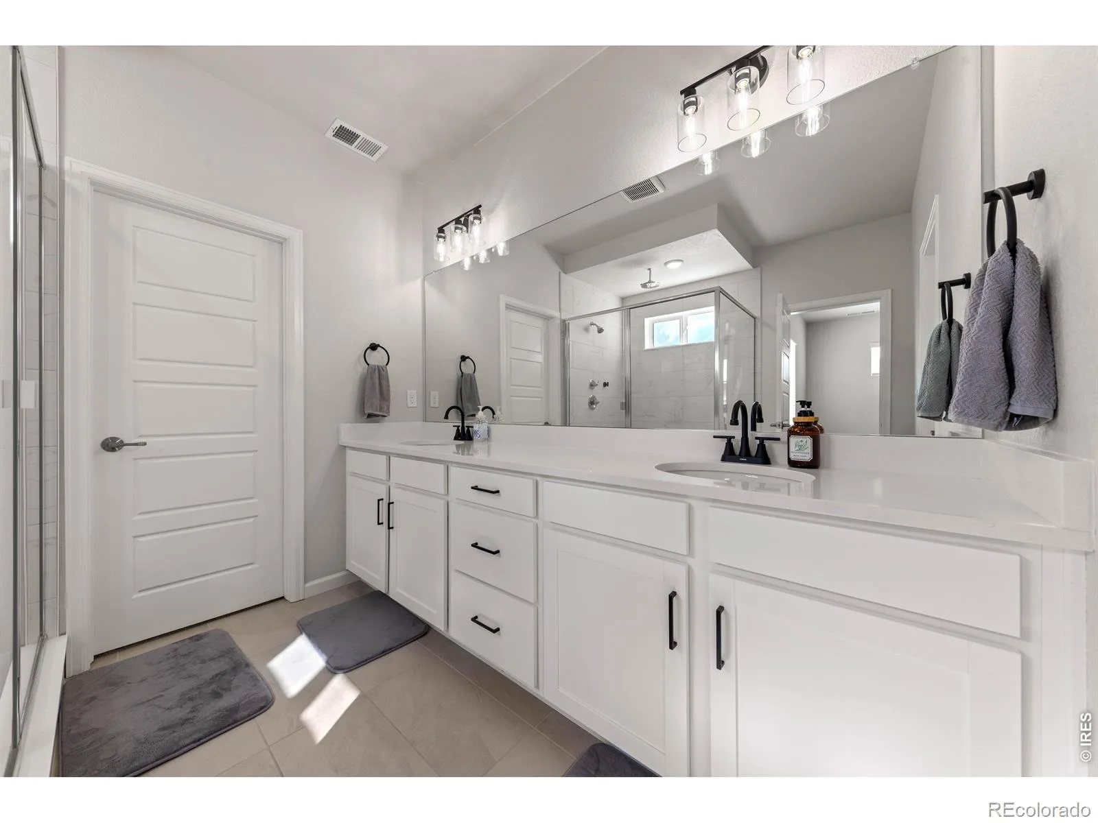 10622 Truckee Street Commerce City CO 80022 | MLS #RECIR1066860 08282026182801 1600 24