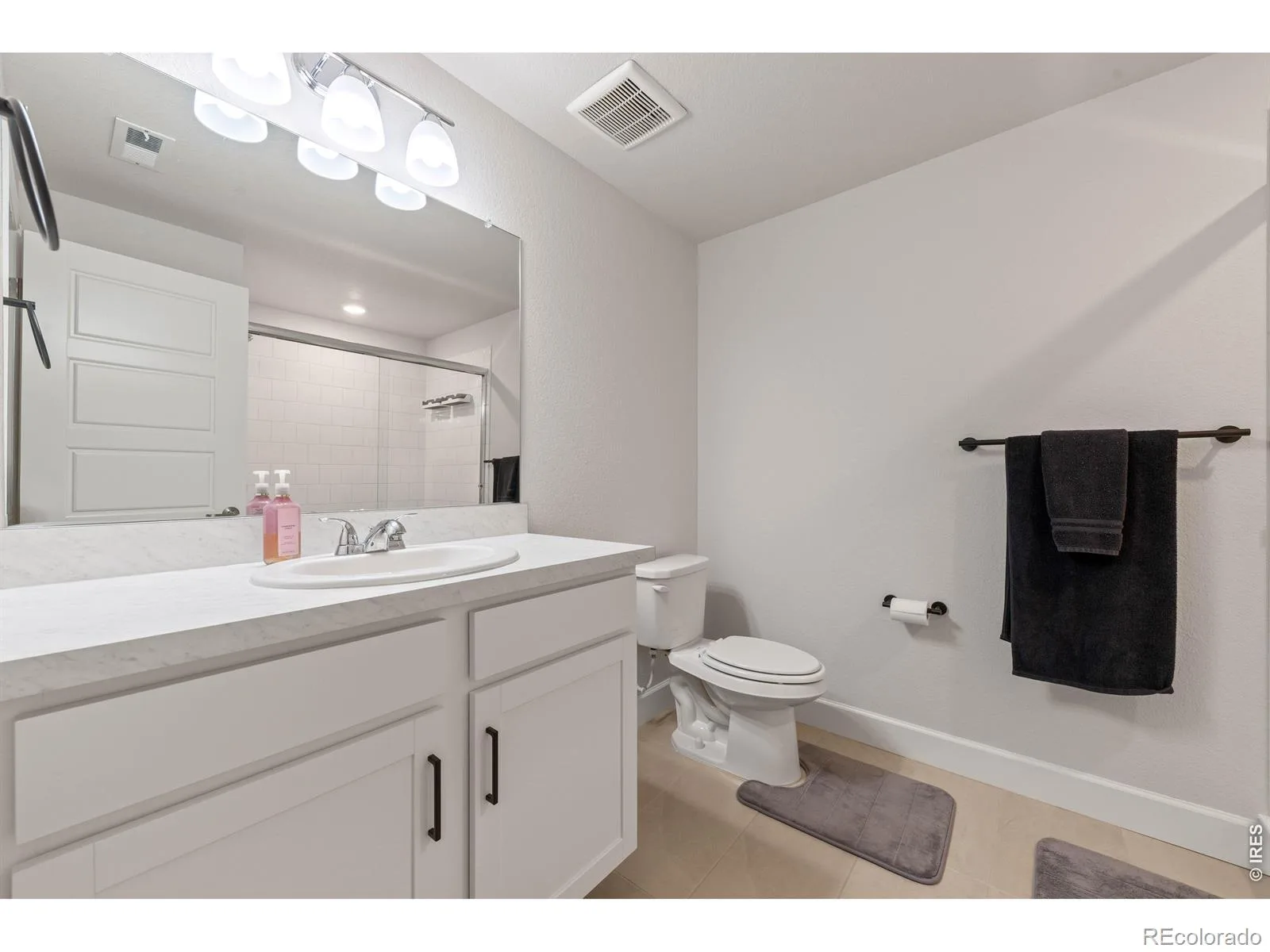 10622 Truckee Street Commerce City CO 80022 | MLS #RECIR1066860 08282026182801 1600 30