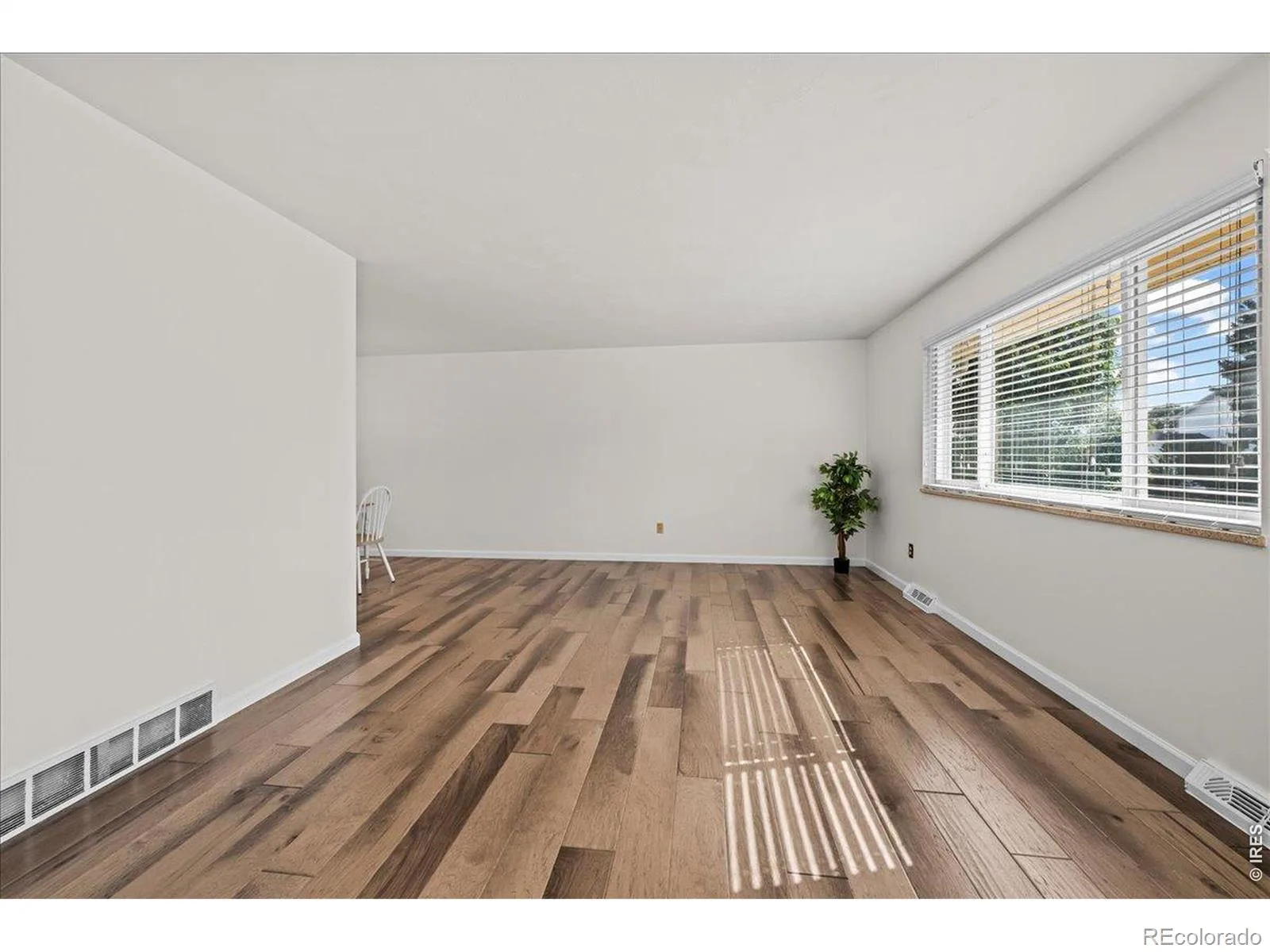 1312 Grays Peak Drive Longmont CO 80504 | MLS #RECIR1066895 08202026215755 1600 3