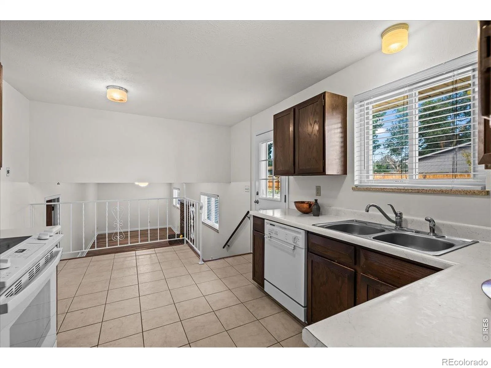 1312 Grays Peak Drive Longmont CO 80504 | MLS #RECIR1066895 08202026215755 1600 7