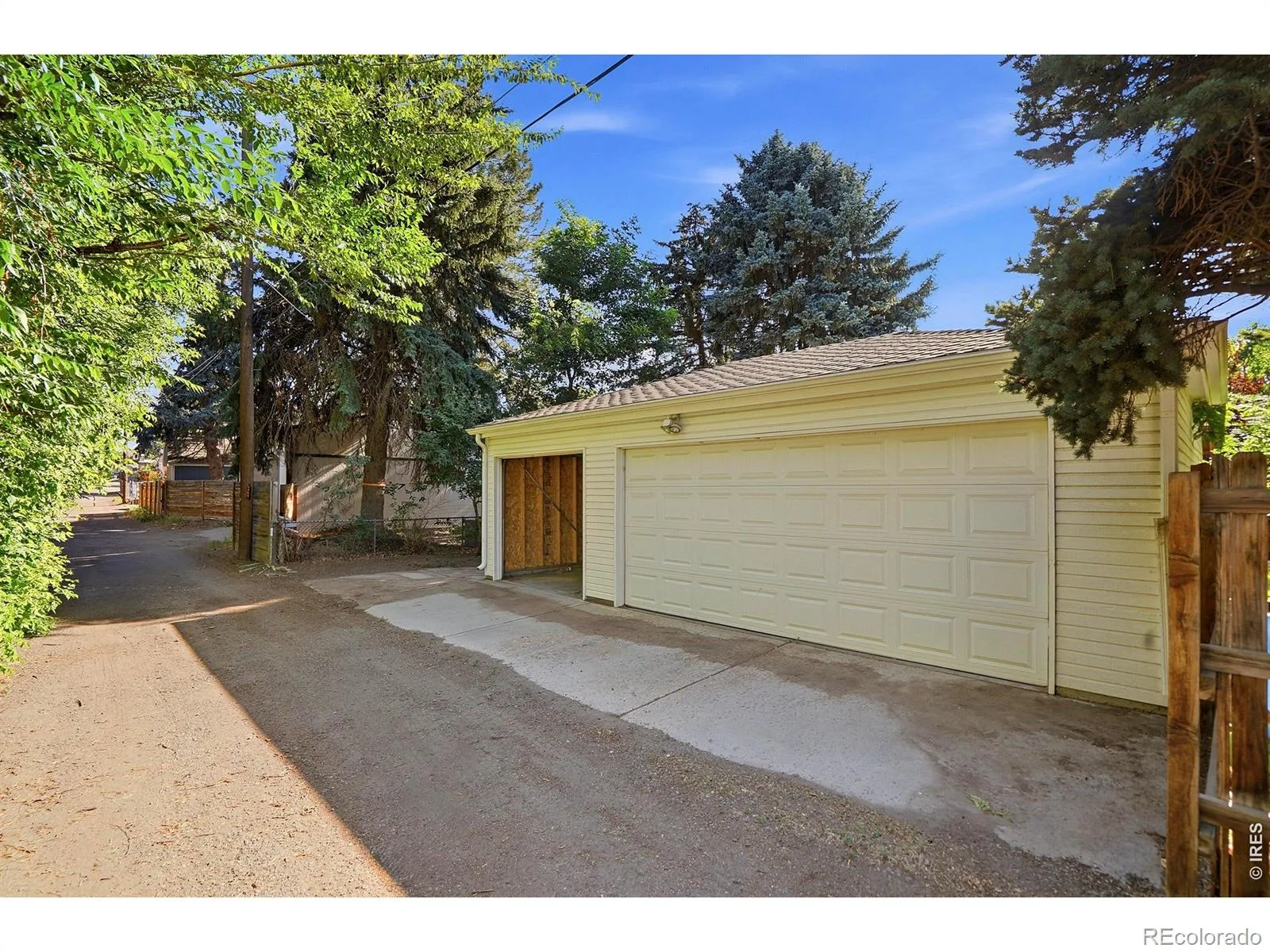3160 S Humboldt Street Englewood CO 80113 | MLS #RECIR1066901 08202026222608 1600 34