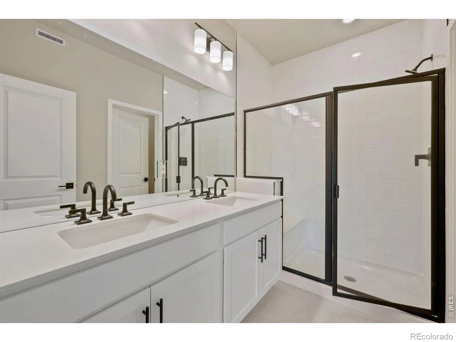 2833 Bear Springs Circle Longmont CO 80503 | MLS #RECIR1066910 08202026234626 1600 17