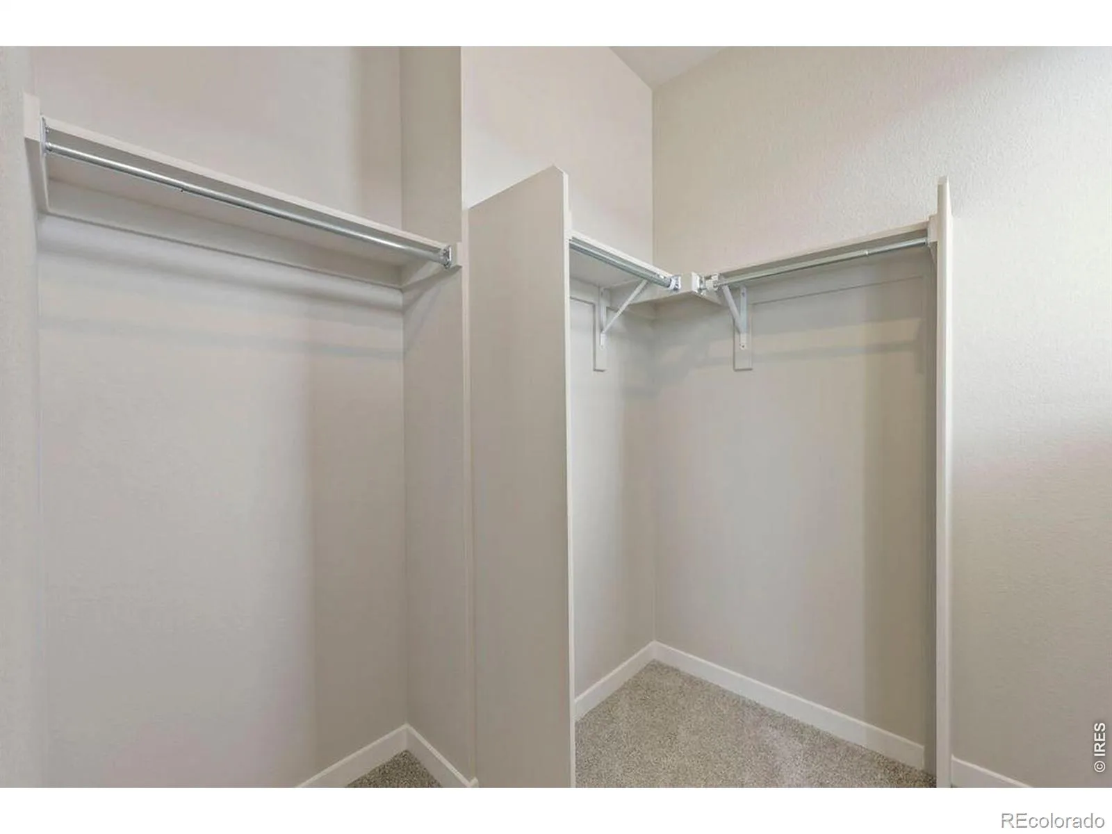 2833 Bear Springs Circle Longmont CO 80503 | MLS #RECIR1066910 08202026234626 1600 19