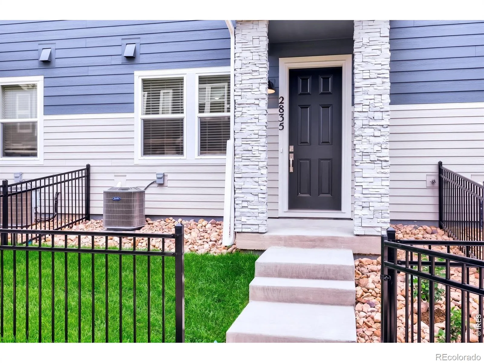 2833 Bear Springs Circle Longmont CO 80503 | MLS #RECIR1066910 08202026234626 1600 2